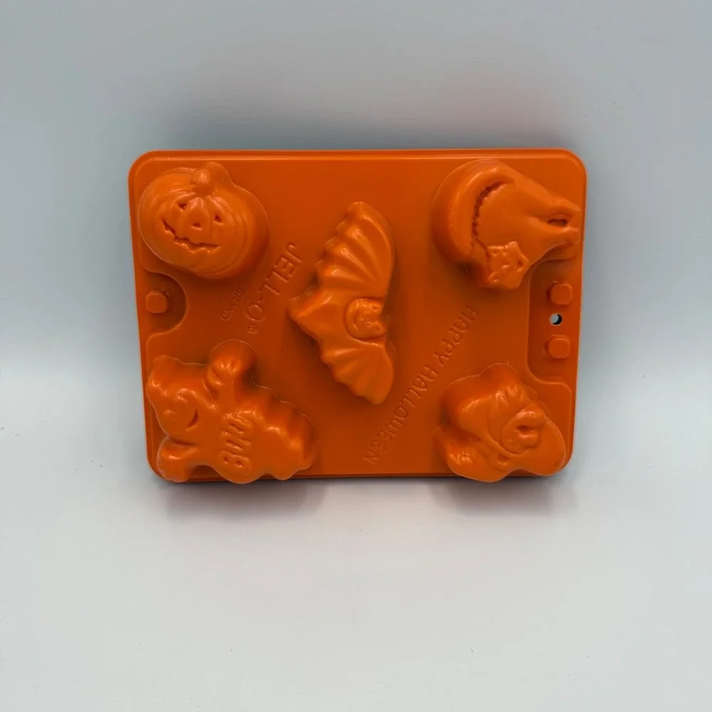 Vintage Jell-O Halloween Jigglers Molds Set of 2 Orange Black 1998 Recipe Book